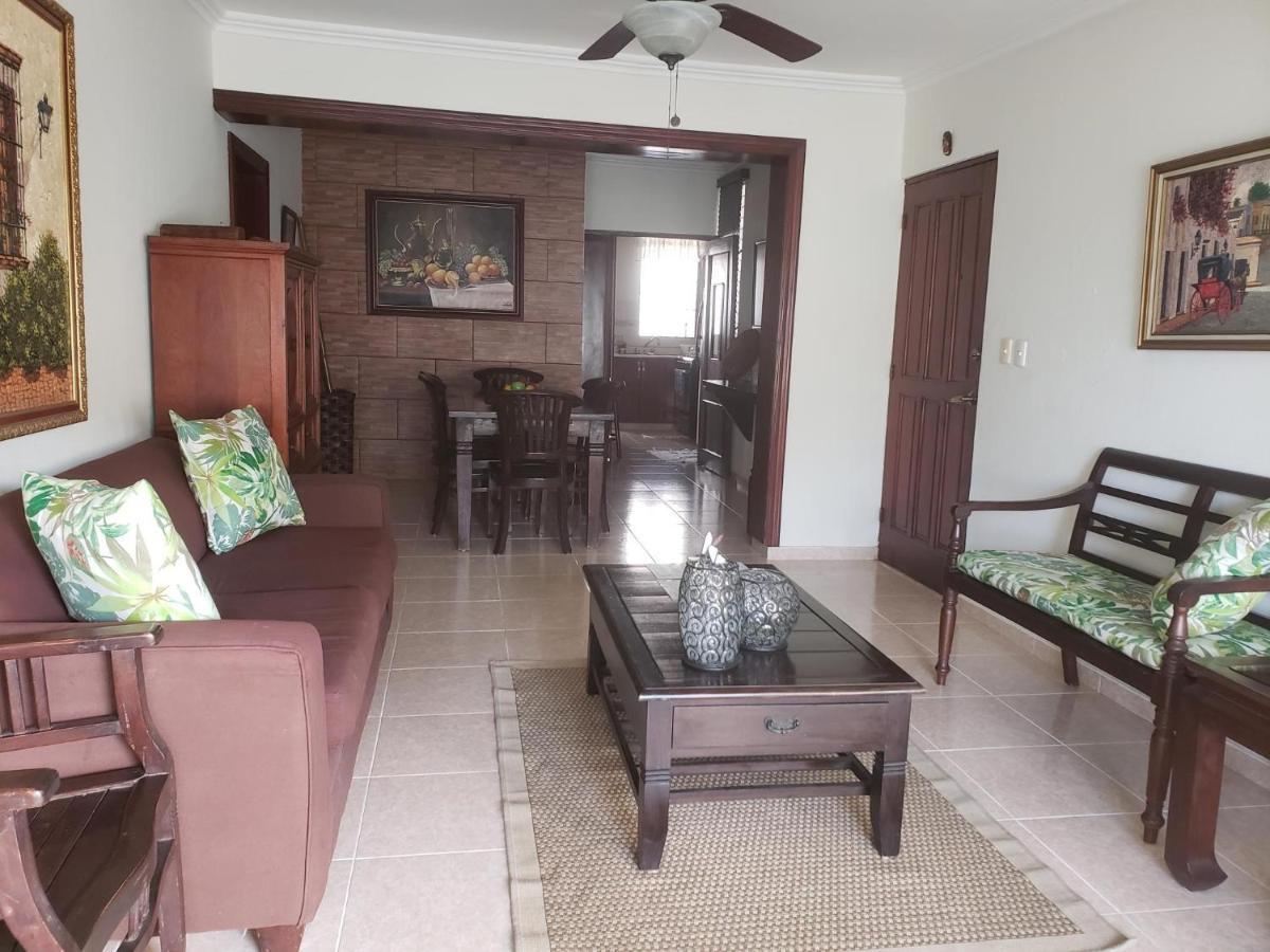 Acogedor Departamento En El Gala Apartment Santo Domingo Luaran gambar